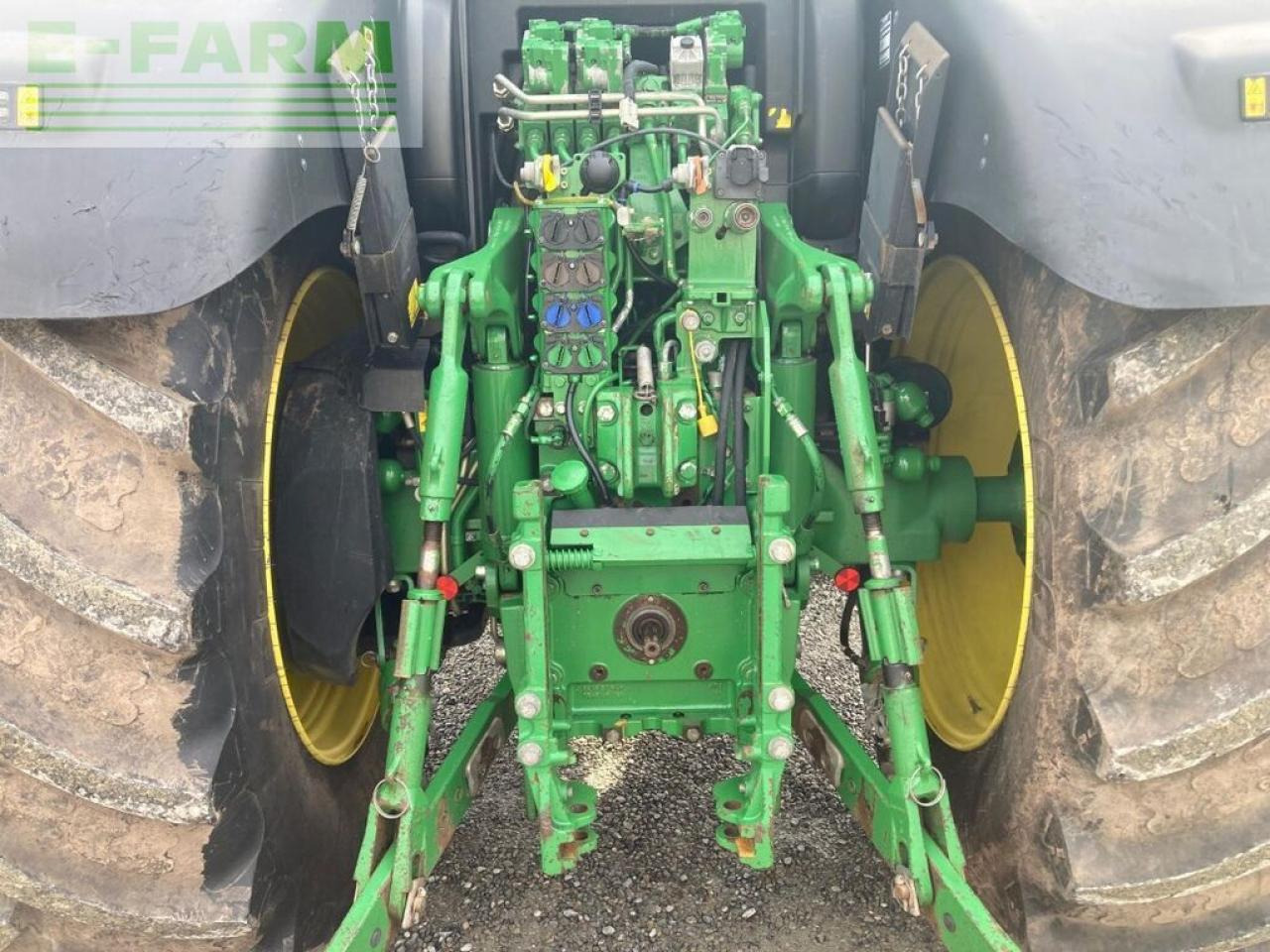 John Deere 6215r - Trator: foto 5 John Deere 6215r - Trator: foto 5