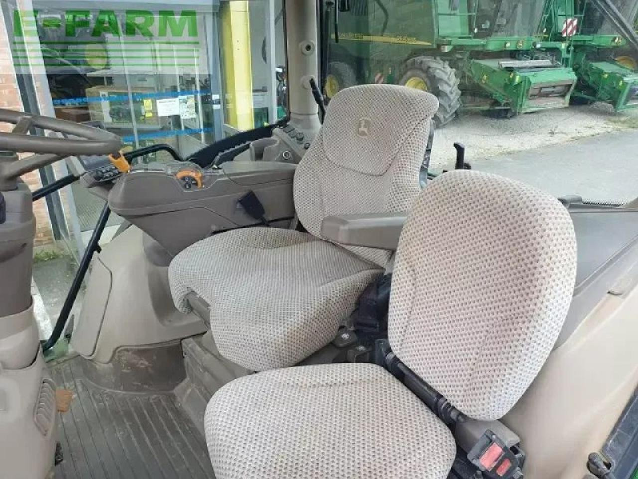 John Deere 6215r - Trator: foto 5 John Deere 6215r - Trator: foto 5