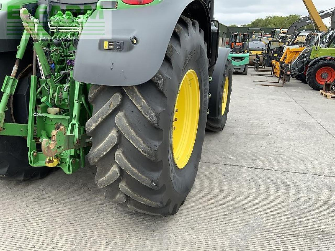Trator John Deere 6215r tractor (st23353): foto 14