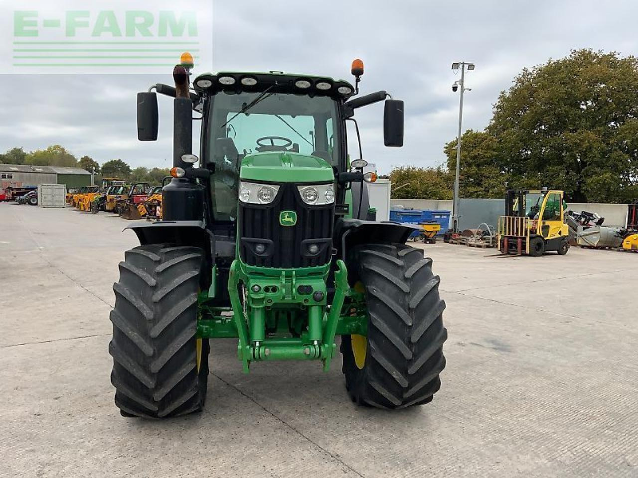 John Deere 6215r tractor (st23985) - Trator: foto 3 John Deere 6215r tractor (st23985) - Trator: foto 3