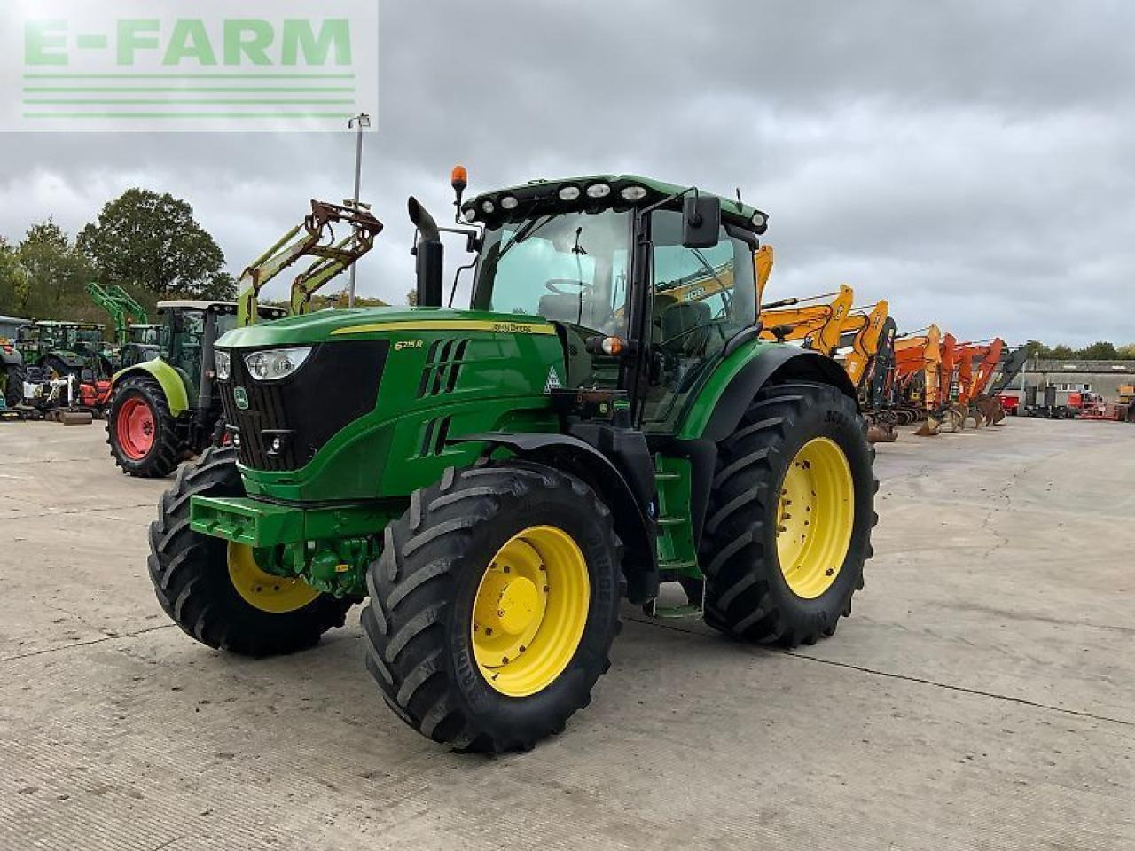John Deere 6215r tractor (st24594) - Trator: foto 4 John Deere 6215r tractor (st24594) - Trator: foto 4