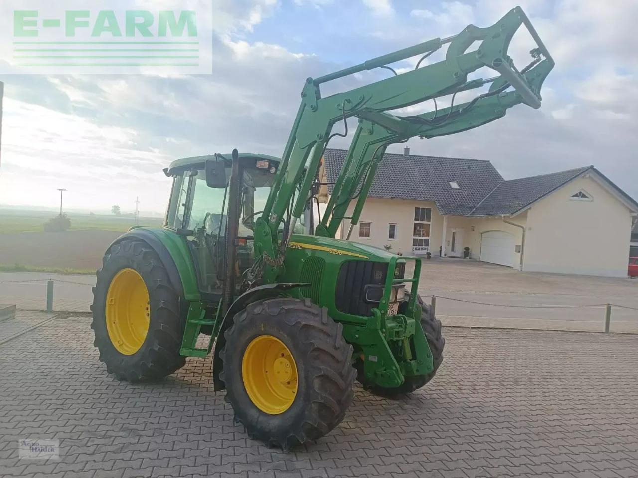 John Deere 6220se - Trator: foto 2 John Deere 6220se - Trator: foto 2