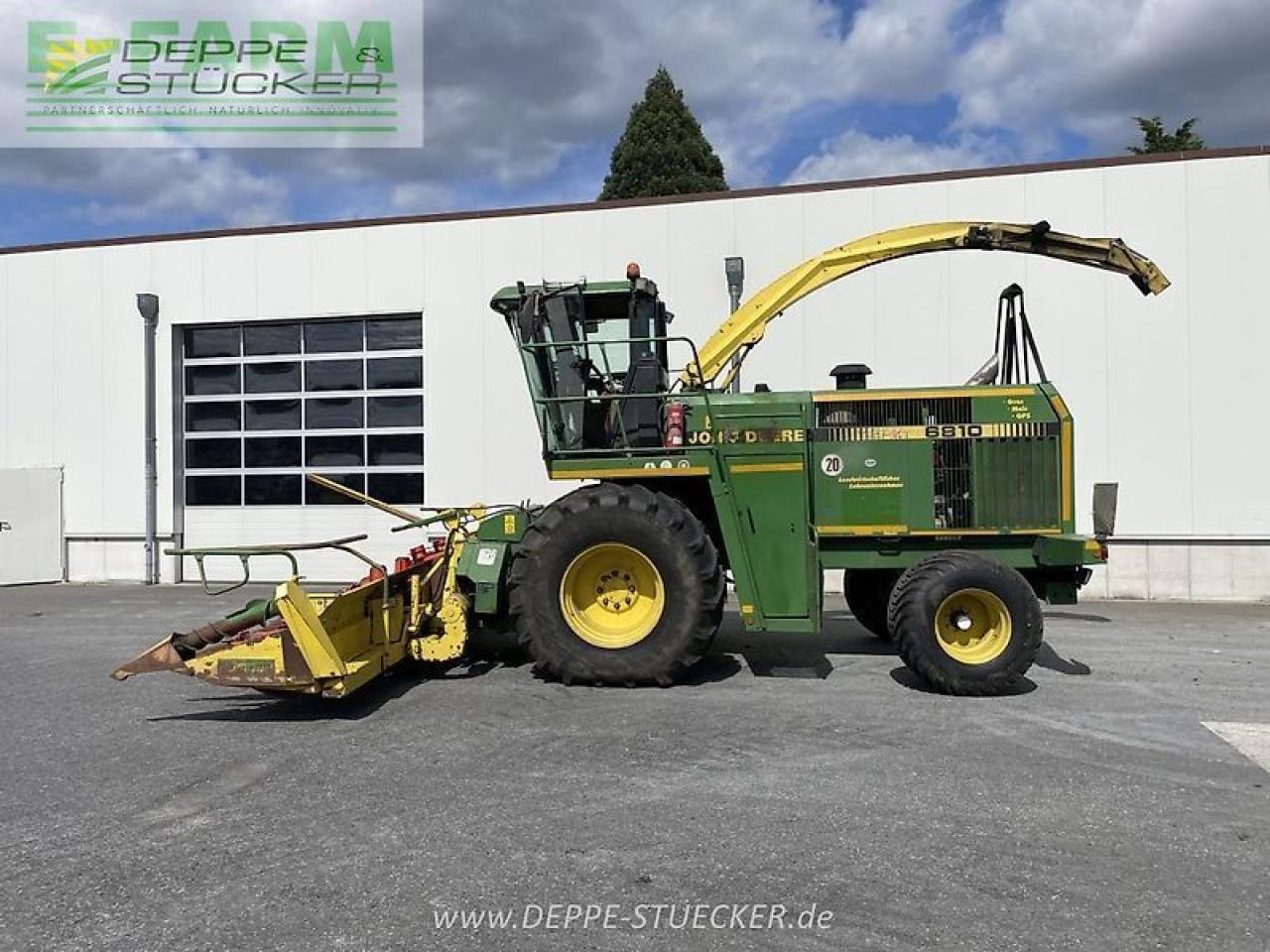 Trator John Deere 6810: foto 14
