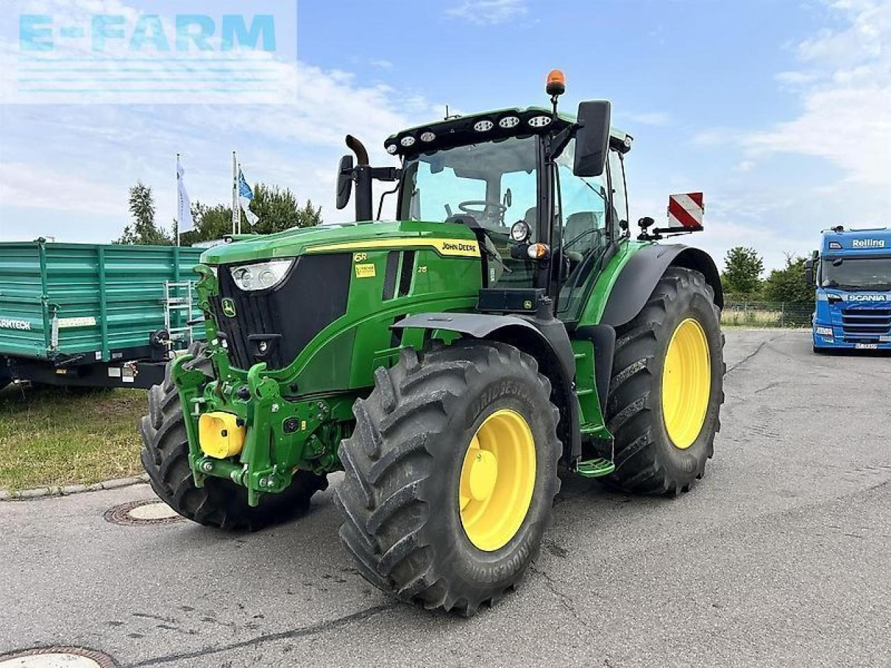 John Deere 6r 215 - Trator: foto 2 John Deere 6r 215 - Trator: foto 2