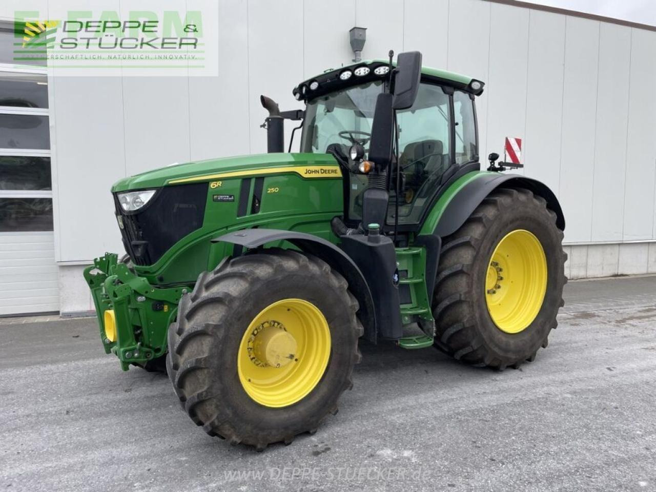 John Deere 6r 250 - Trator: foto 1 John Deere 6r 250 - Trator: foto 1