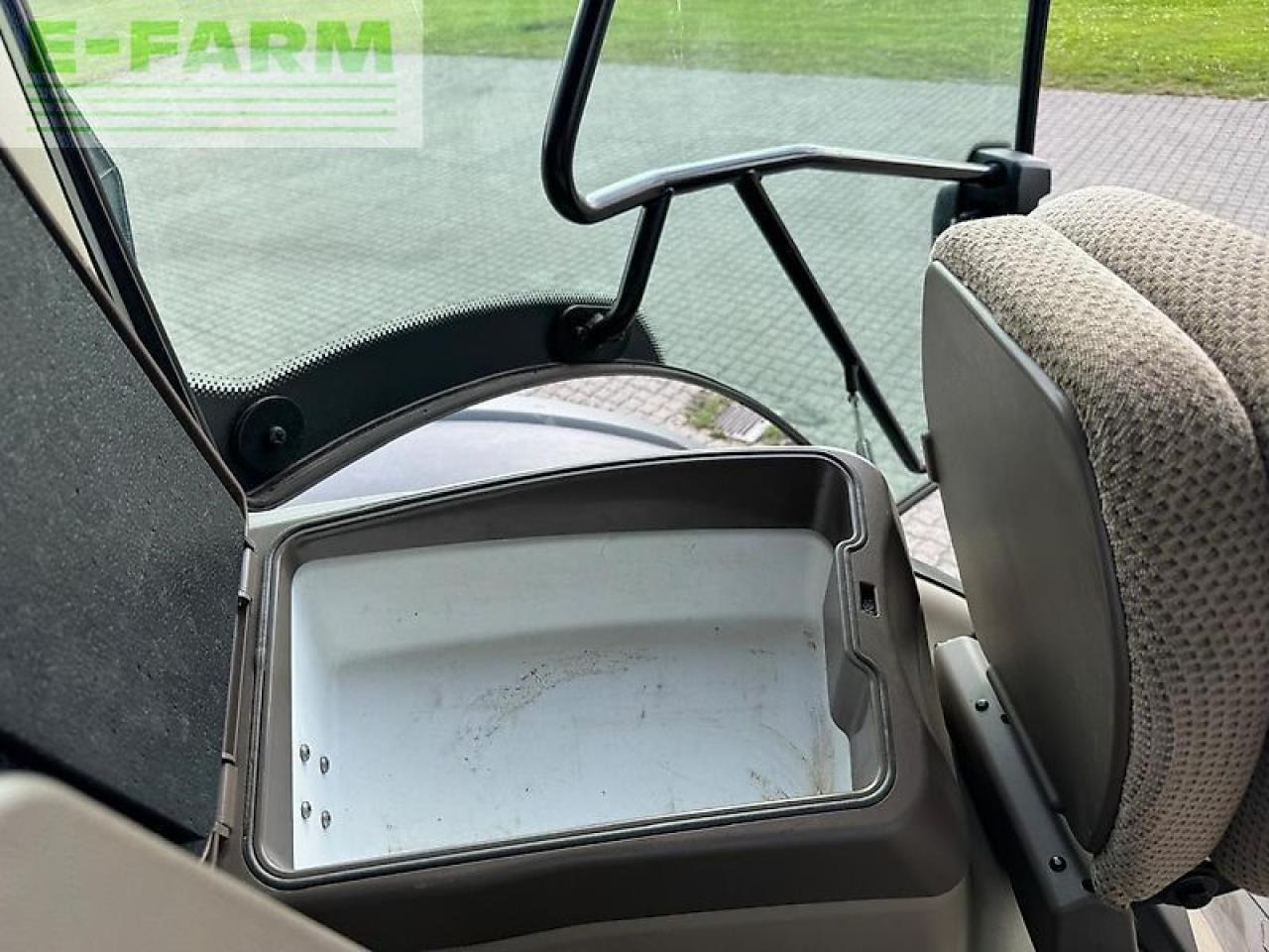 John Deere 6r 250 - Trator: foto 5 John Deere 6r 250 - Trator: foto 5