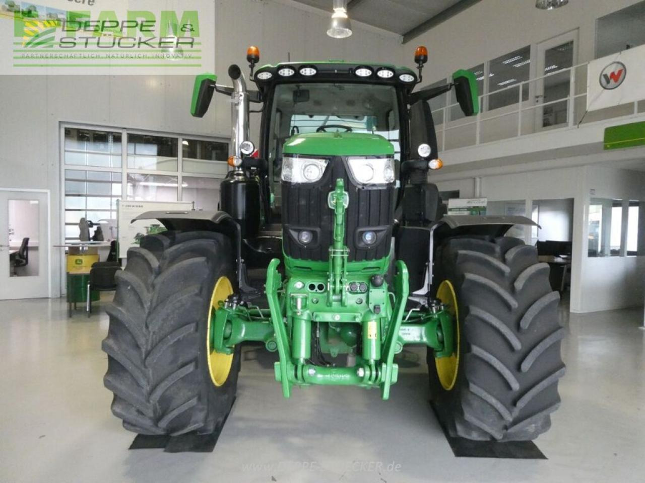 John Deere 6r 250 - Trator: foto 3 John Deere 6r 250 - Trator: foto 3