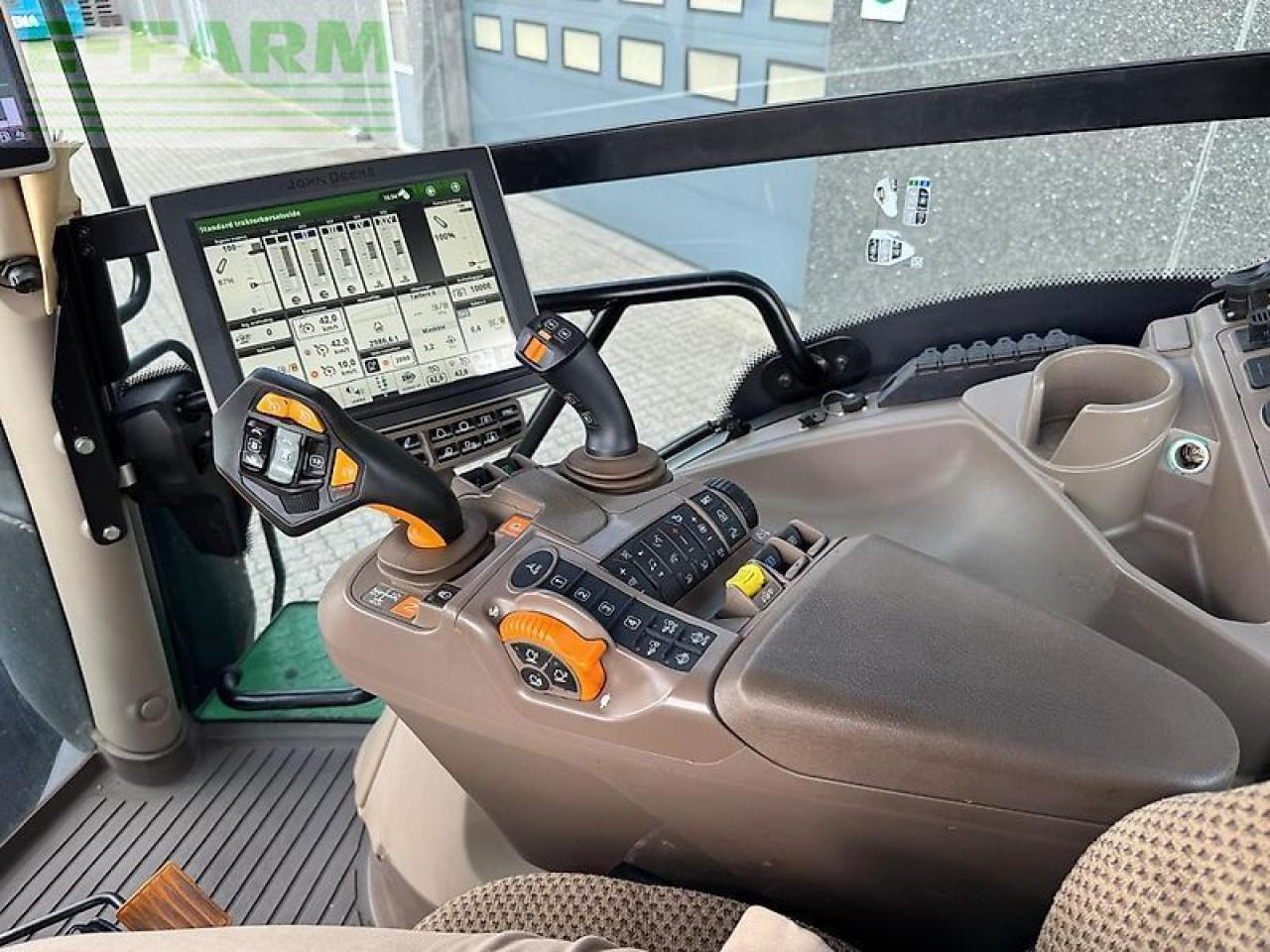 John Deere 6r 250 - Trator: foto 4 John Deere 6r 250 - Trator: foto 4