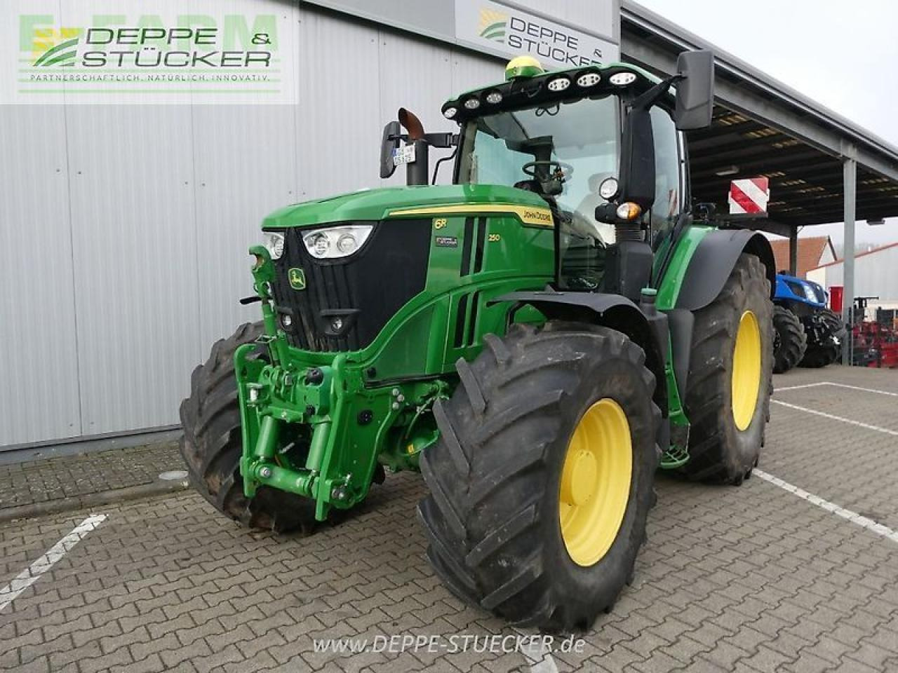John Deere 6r 250 - Trator: foto 1 John Deere 6r 250 - Trator: foto 1