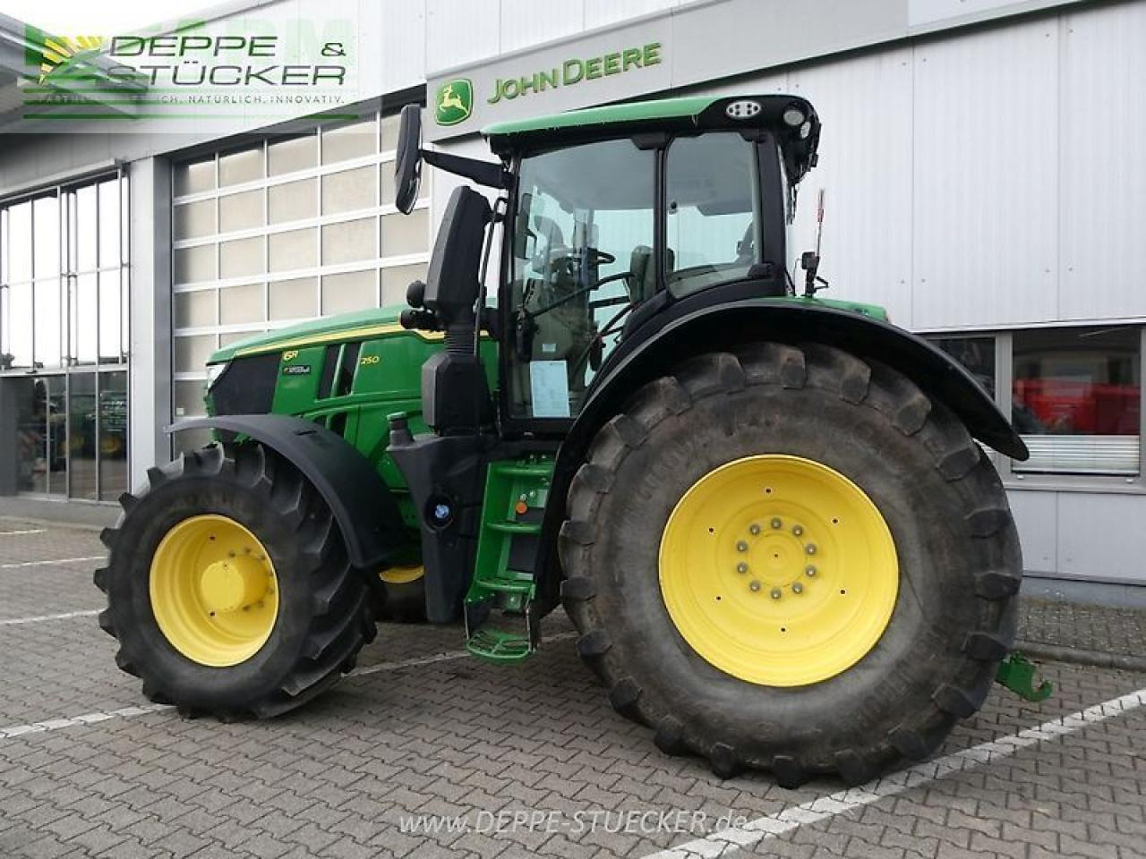 John Deere 6r 250 - Trator: foto 3 John Deere 6r 250 - Trator: foto 3