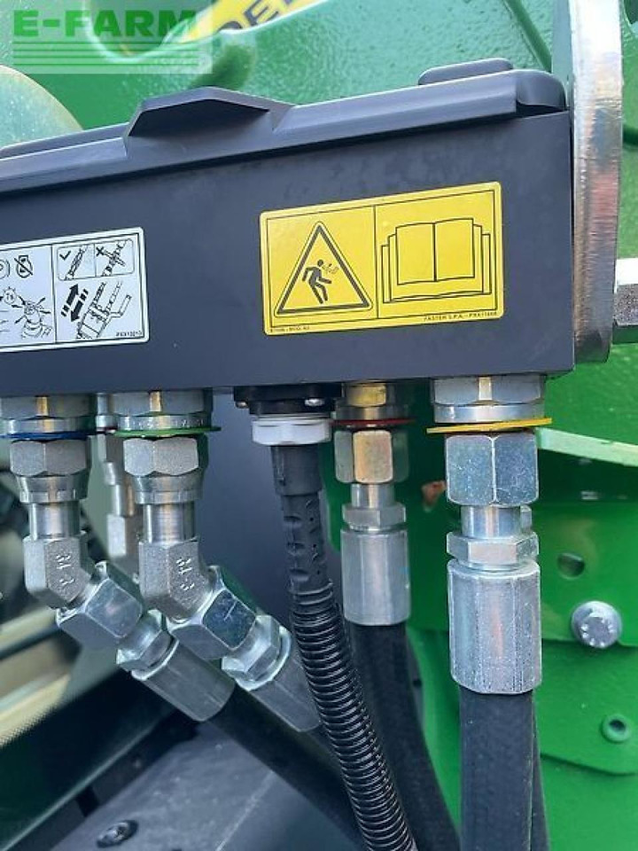 Trator John Deere 6r130 / 6r 130: foto 15