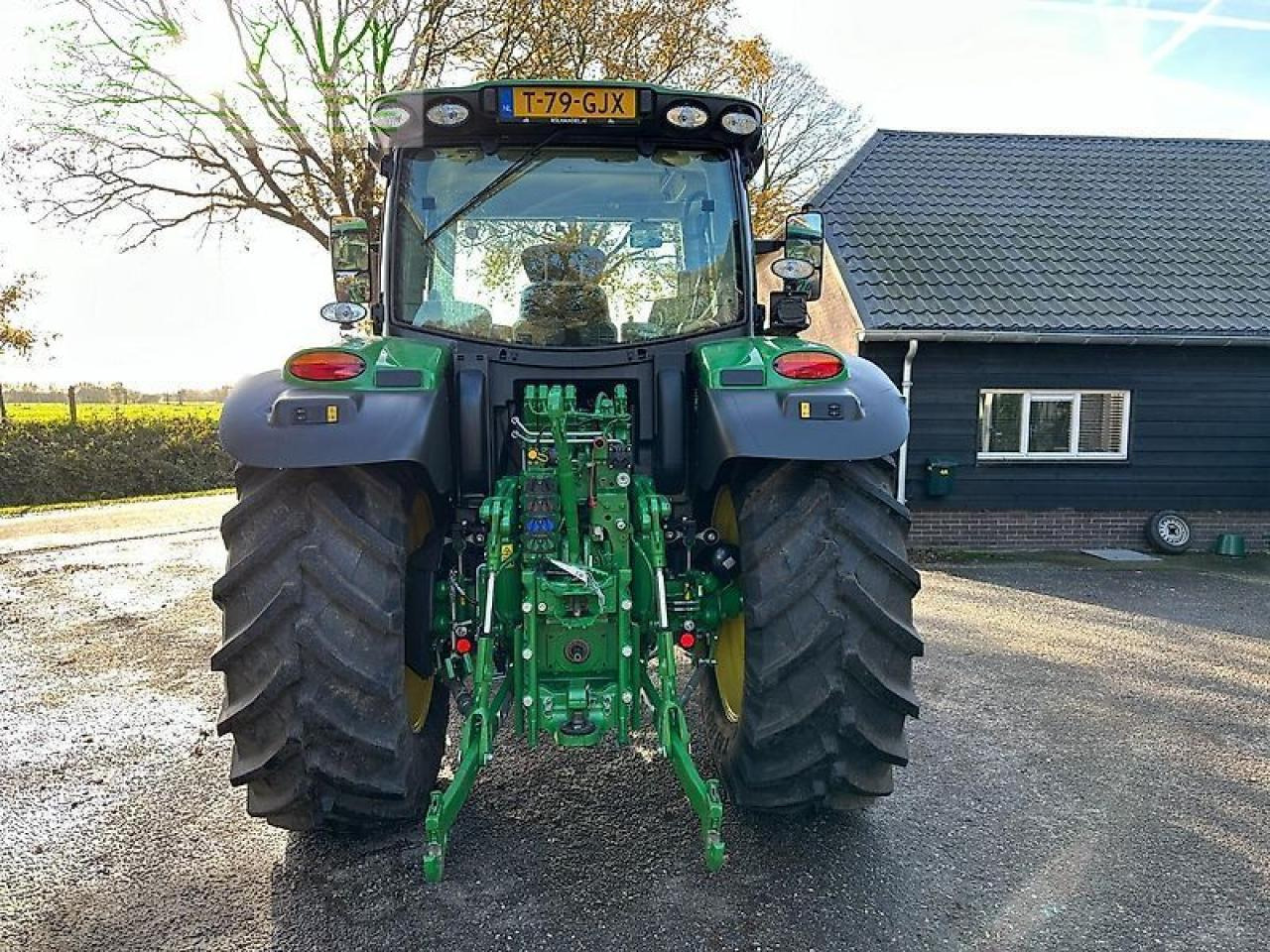 John Deere 6r130 ap-50 km/h at-ready - Trator: foto 4 John Deere 6r130 ap-50 km/h at-ready - Trator: foto 4