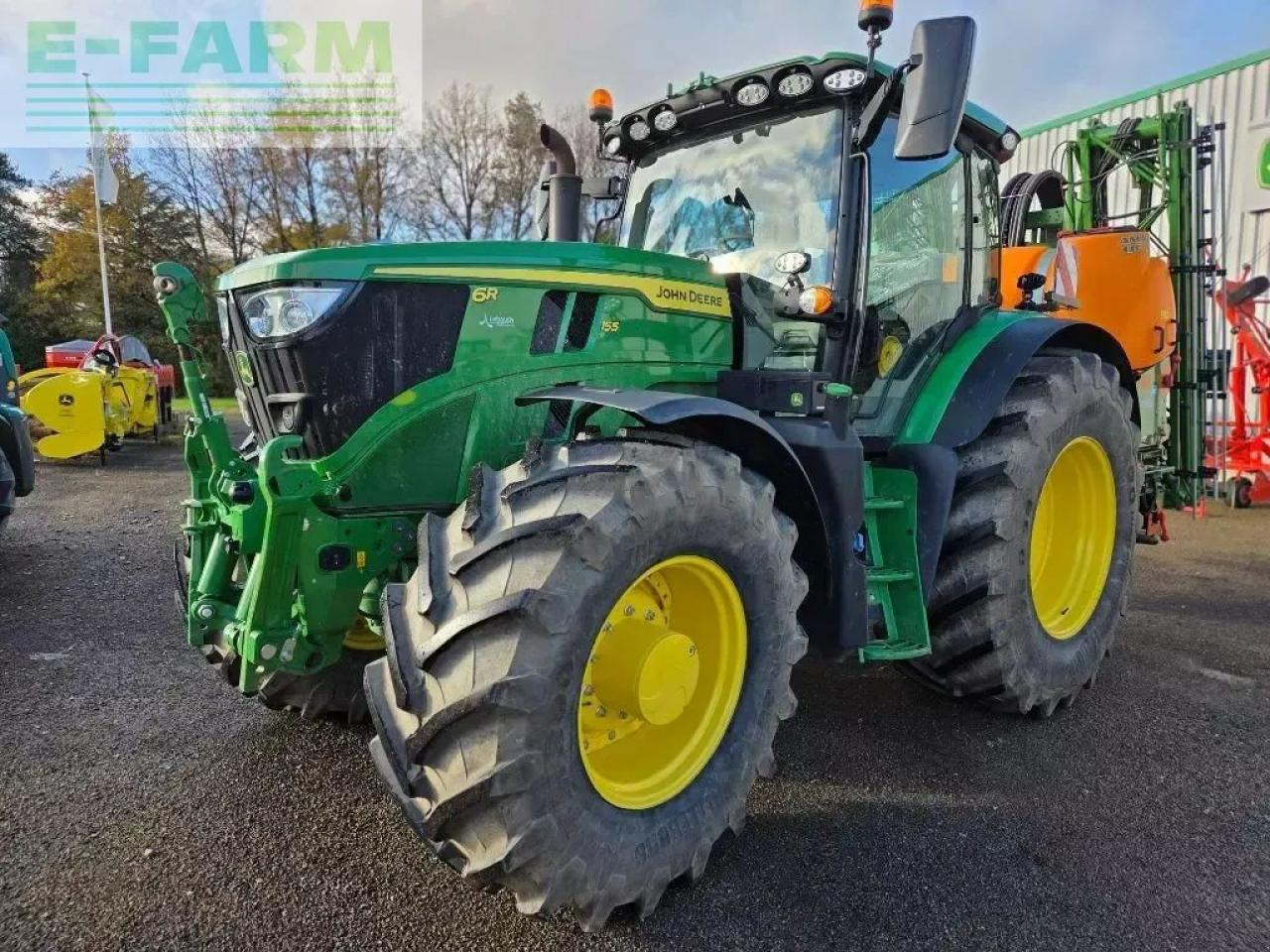 John Deere 6r155 - Trator: foto 1 John Deere 6r155 - Trator: foto 1