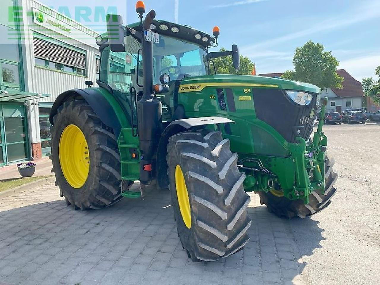 John Deere 6r215 - Trator: foto 2 John Deere 6r215 - Trator: foto 2