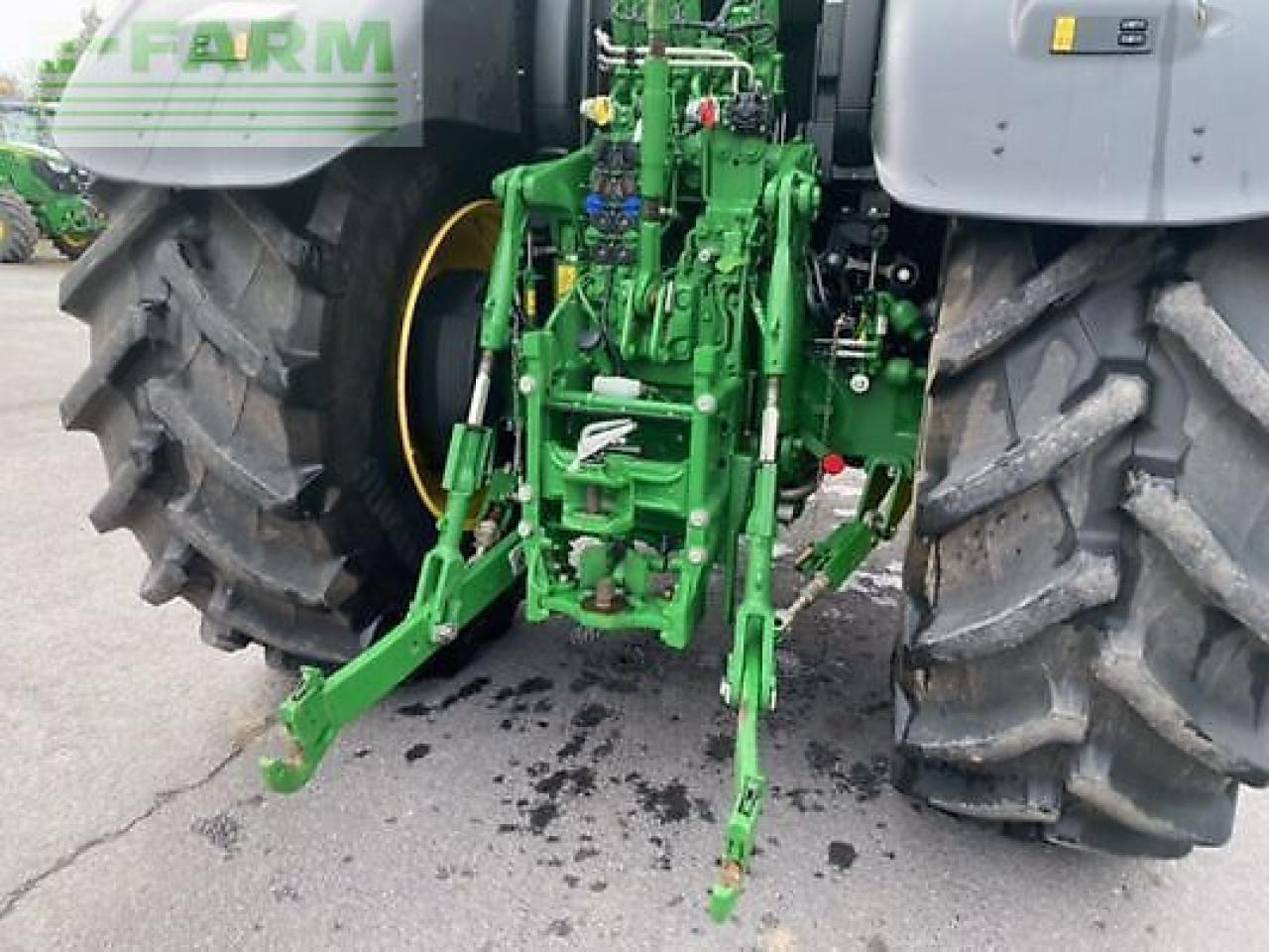 John Deere 6r215 - Trator: foto 5 John Deere 6r215 - Trator: foto 5