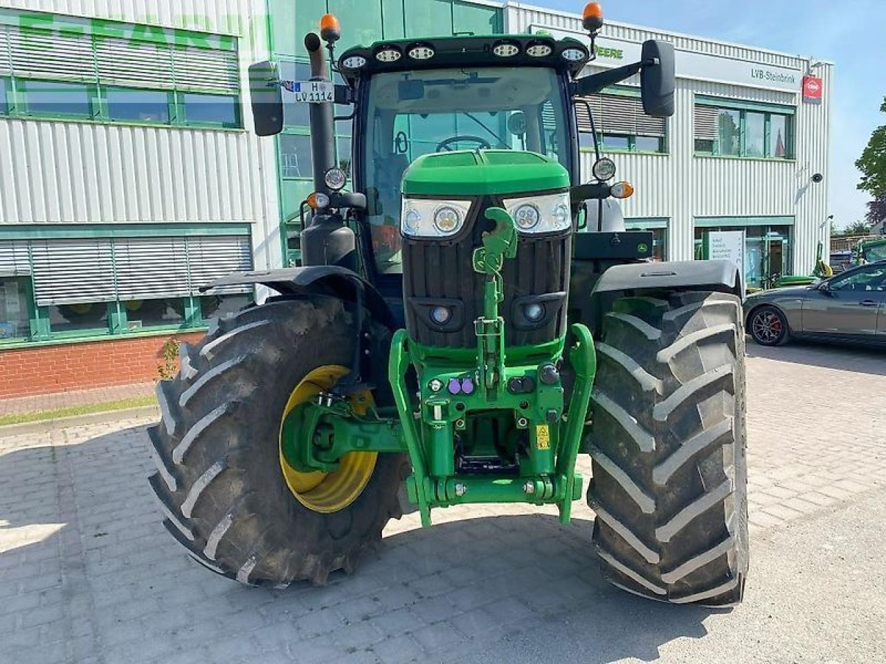 John Deere 6r215 - Trator: foto 5 John Deere 6r215 - Trator: foto 5