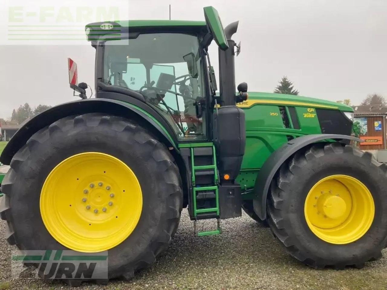 John Deere 6r250 - Trator: foto 4 John Deere 6r250 - Trator: foto 4