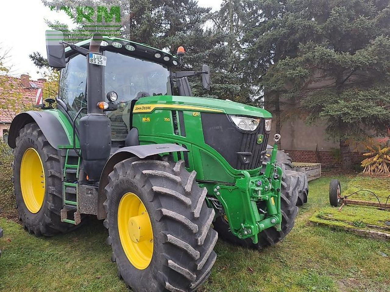 John Deere 6r250 - Trator: foto 1 John Deere 6r250 - Trator: foto 1