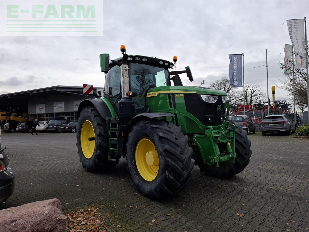 John Deere 6r250 autoqowr - Trator: foto 4 John Deere 6r250 autoqowr - Trator: foto 4