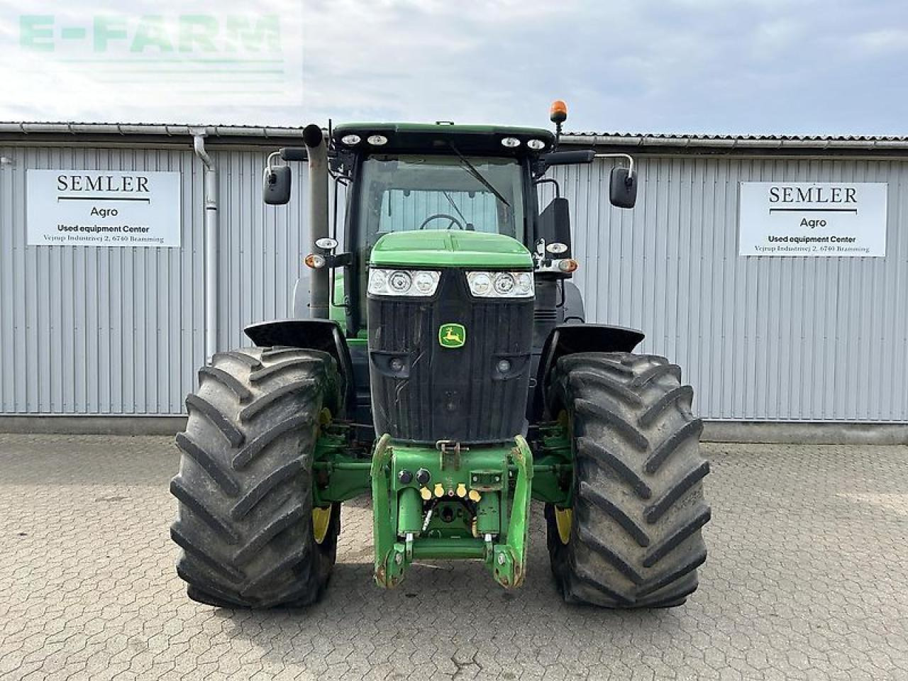 John Deere 7230r - Trator: foto 2 John Deere 7230r - Trator: foto 2