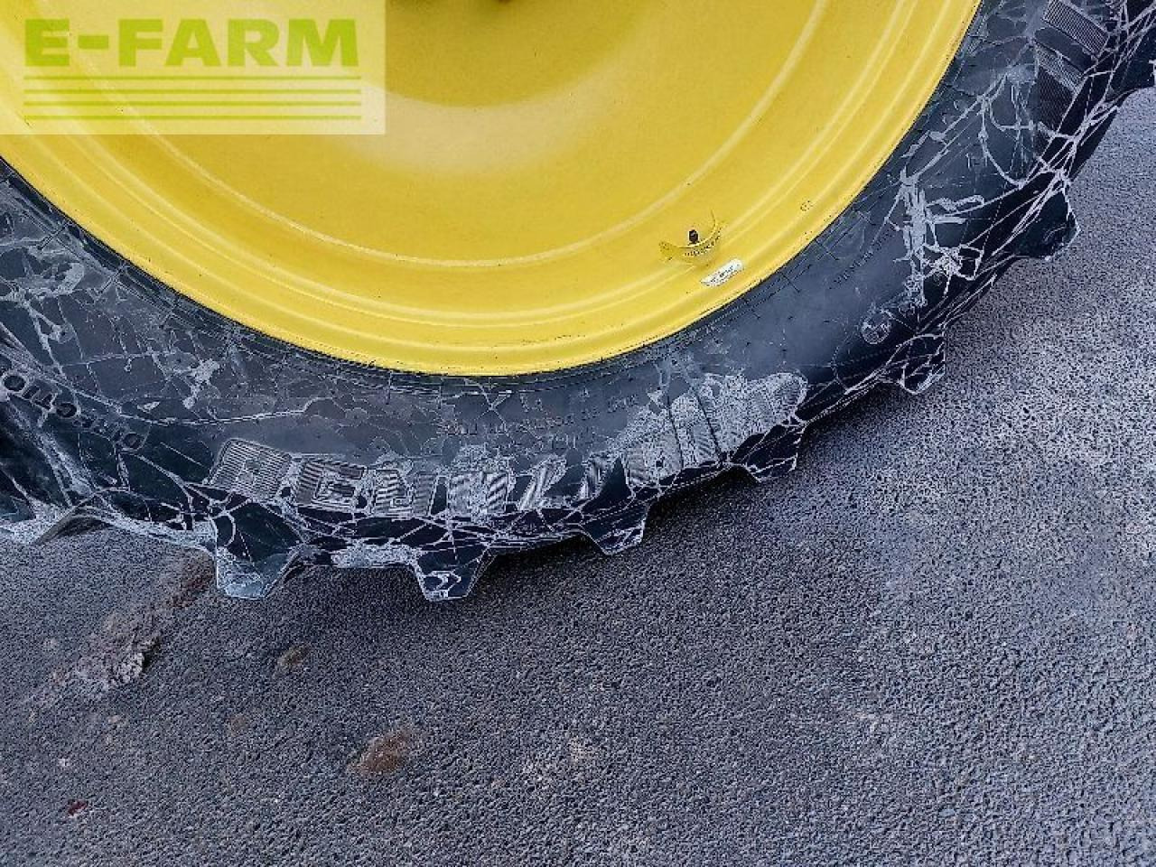 Pulverizador de arrastar John Deere 740i: foto 20