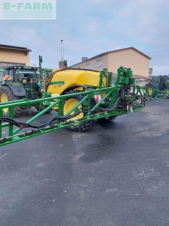 Pulverizador de arrastar John Deere 740i: foto 28
