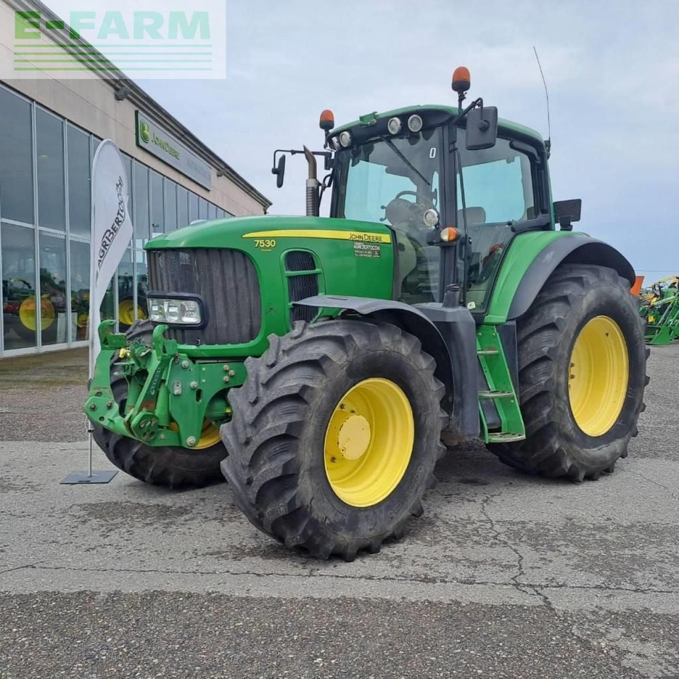 John Deere 7530 premium - Trator: foto 1 John Deere 7530 premium - Trator: foto 1