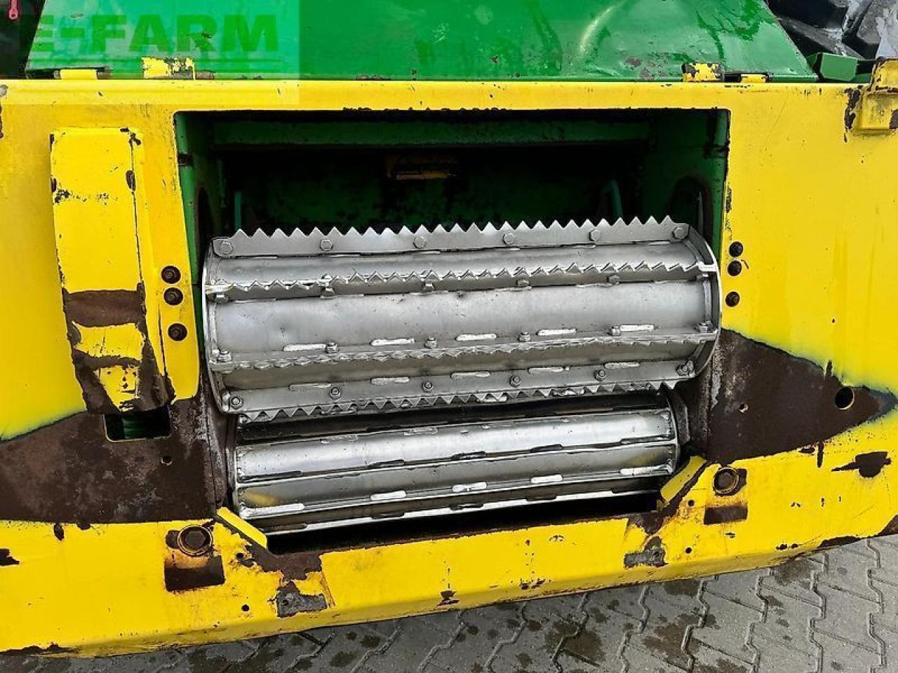 Picadora de forragem automotriz John Deere 7850: foto 12