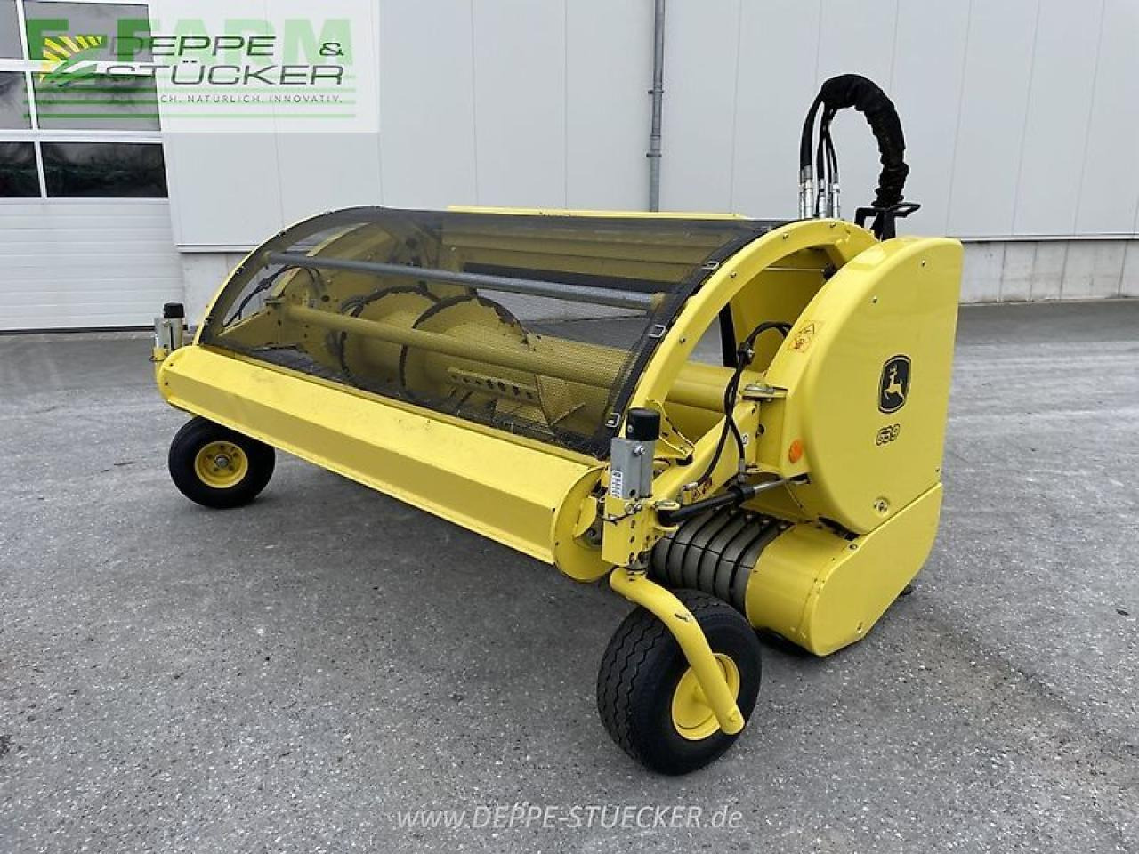 John Deere 8200i mit kemper 345 und kemper 639 - Picadora de forragem automotriz: foto 3 John Deere 8200i mit kemper 345 und kemper 639 - Picadora de forragem automotriz: foto 3