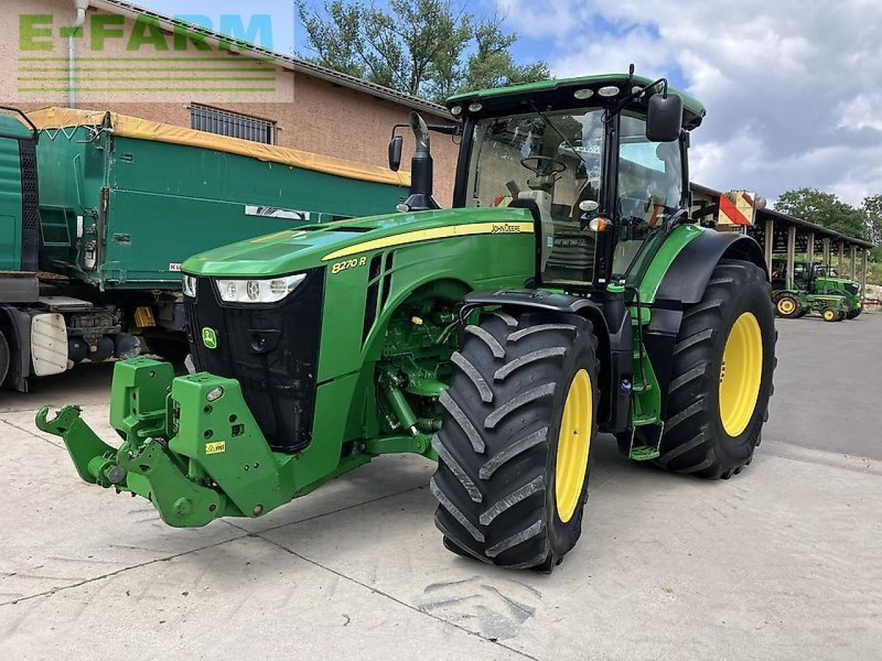John Deere 8270r *e23* motor neu - Trator: foto 2 John Deere 8270r *e23* motor neu - Trator: foto 2