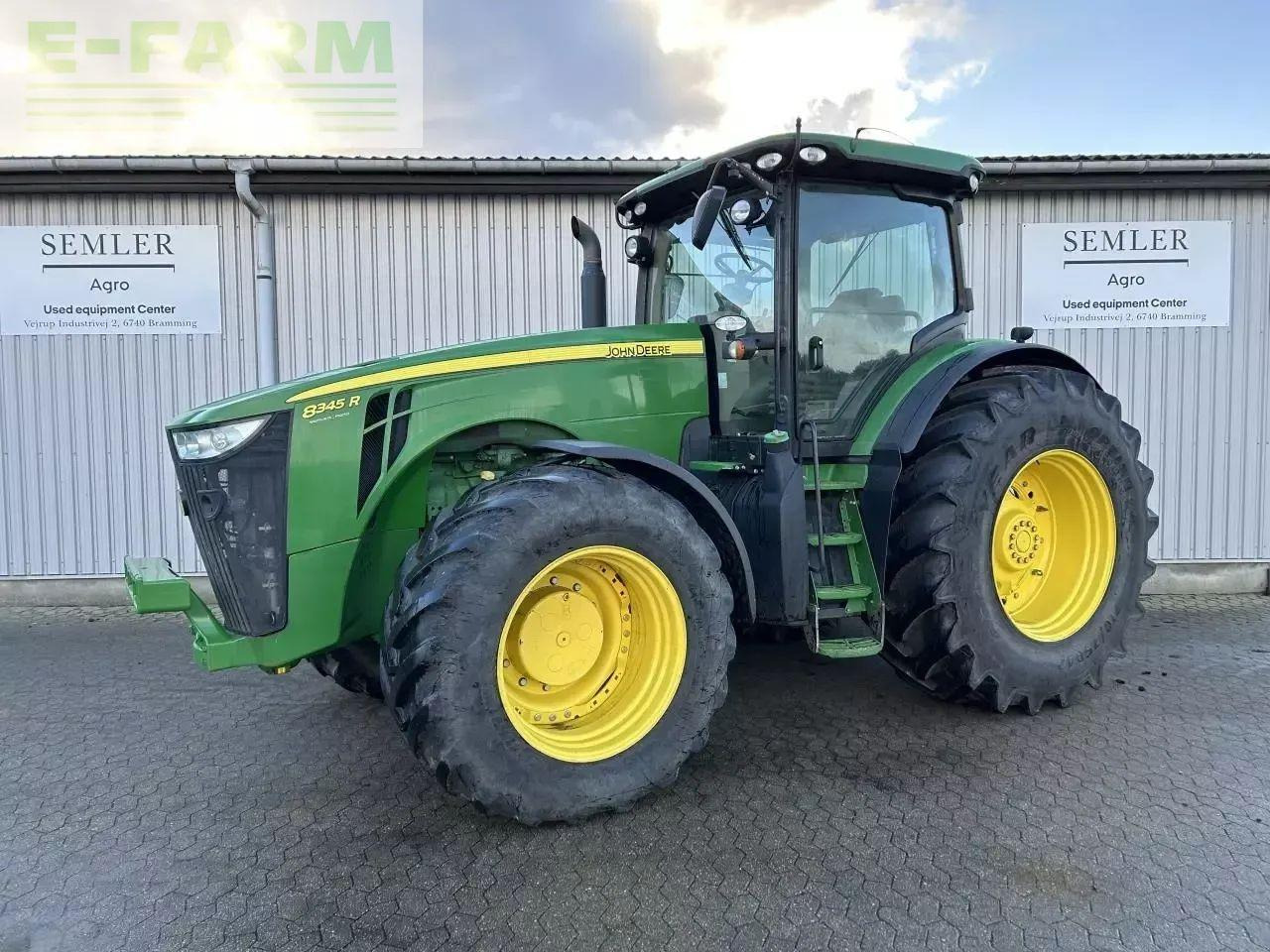 John Deere 8345r - Trator: foto 1 John Deere 8345r - Trator: foto 1