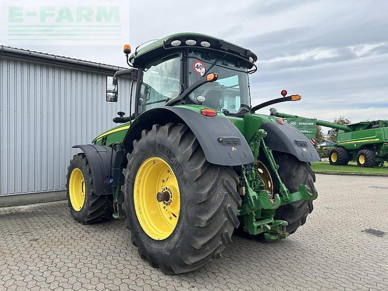 Trator John Deere 8345r: foto 13 Trator John Deere 8345r: foto 13