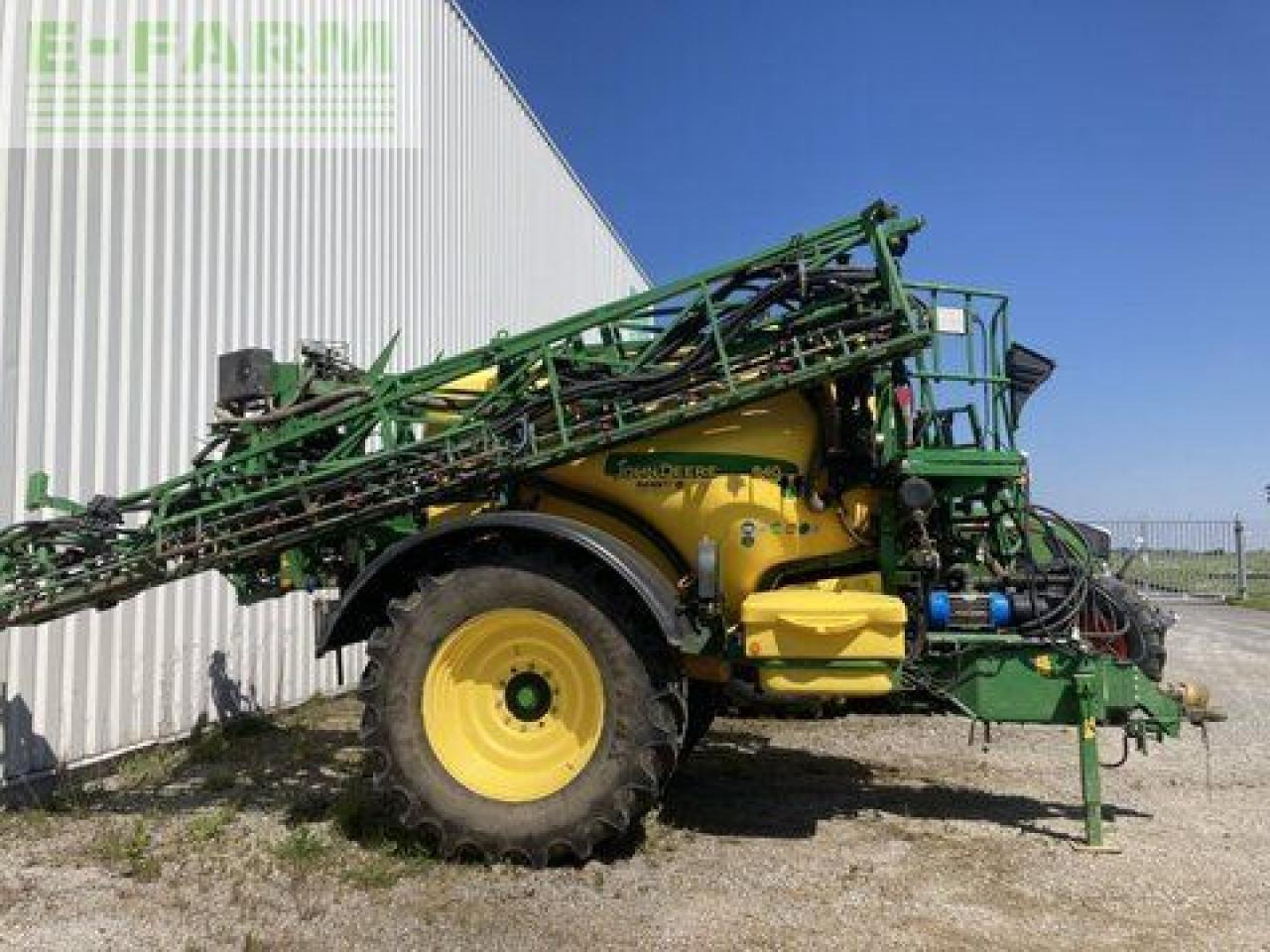 John Deere 840 tf - Pulverizador de arrastar: foto 4 John Deere 840 tf - Pulverizador de arrastar: foto 4
