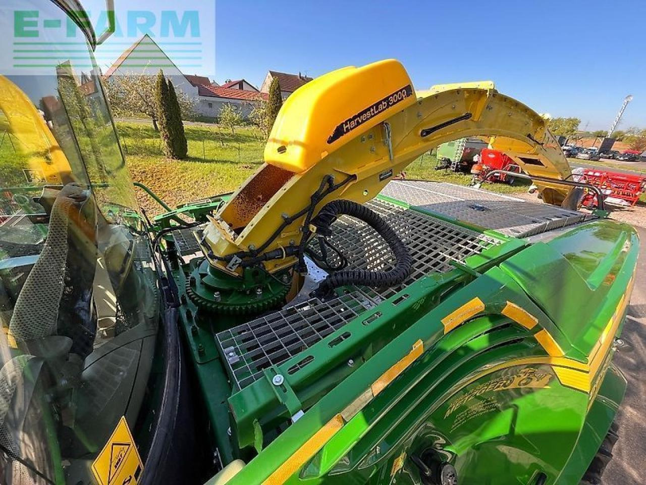 Picadora de forragem automotriz John Deere 8600: foto 12