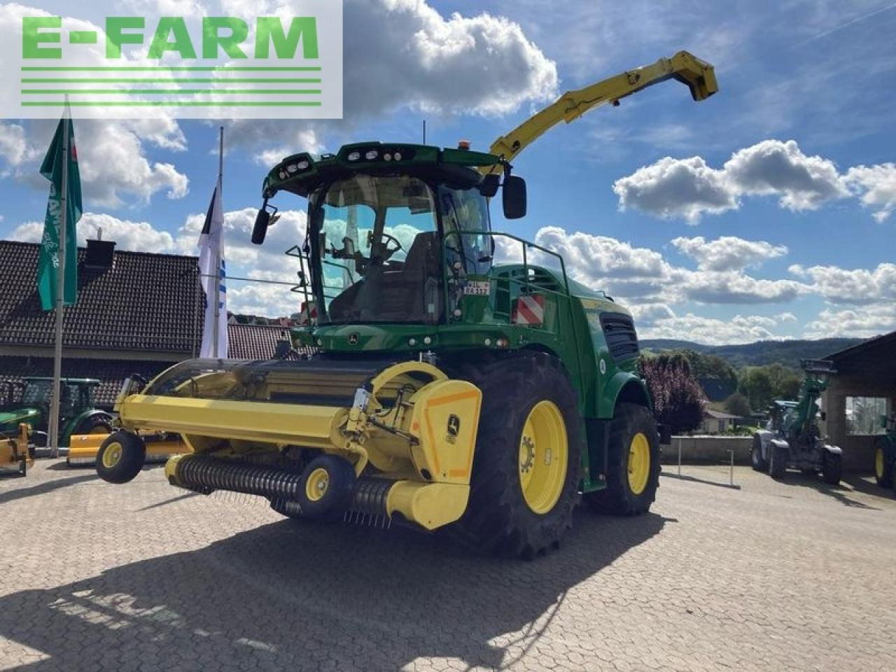 Picadora de forragem automotriz John Deere 8600: foto 7