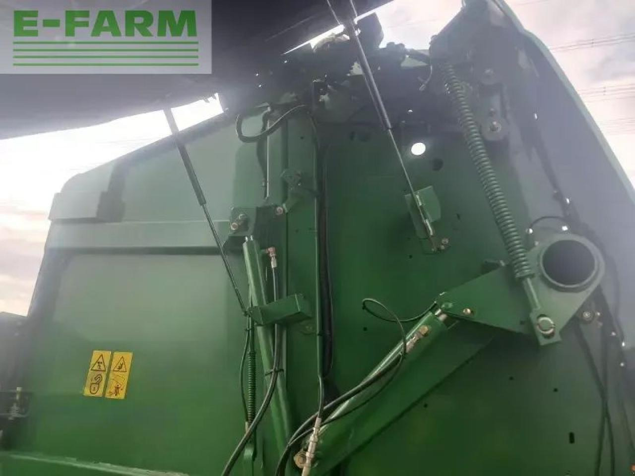 Enfardadeira de fardos quadrados John Deere 864 premium: foto 12