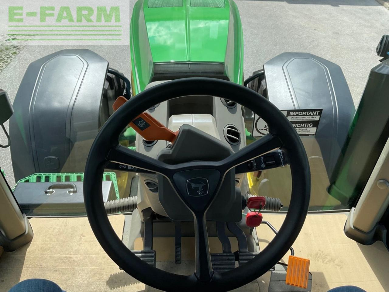 Trator John Deere 8R340: foto 17