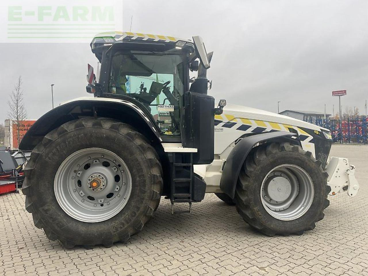 John Deere 8r 370 - Trator: foto 4 John Deere 8r 370 - Trator: foto 4