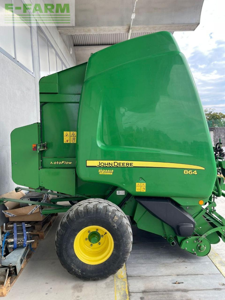 John Deere - Enfardadeira de fardos quadrados: foto 2 John Deere - Enfardadeira de fardos quadrados: foto 2