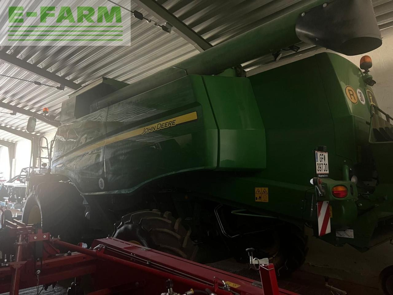 John Deere T550 - Ceifeira debulhadora: foto 2 John Deere T550 - Ceifeira debulhadora: foto 2