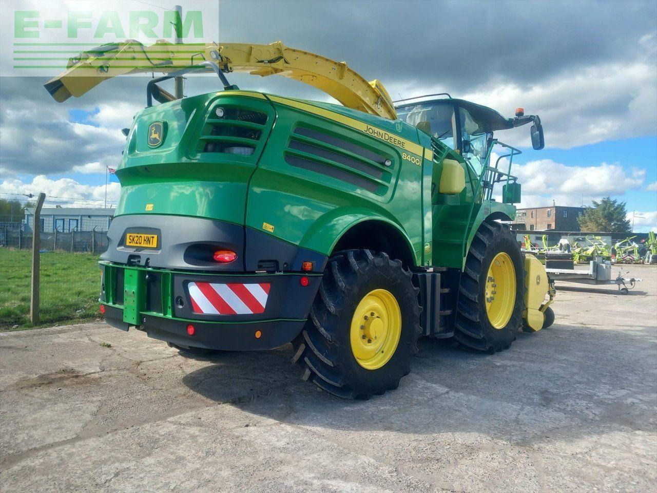 John Deere USED 8400I - Picadora de forragem automotriz: foto 4 John Deere USED 8400I - Picadora de forragem automotriz: foto 4