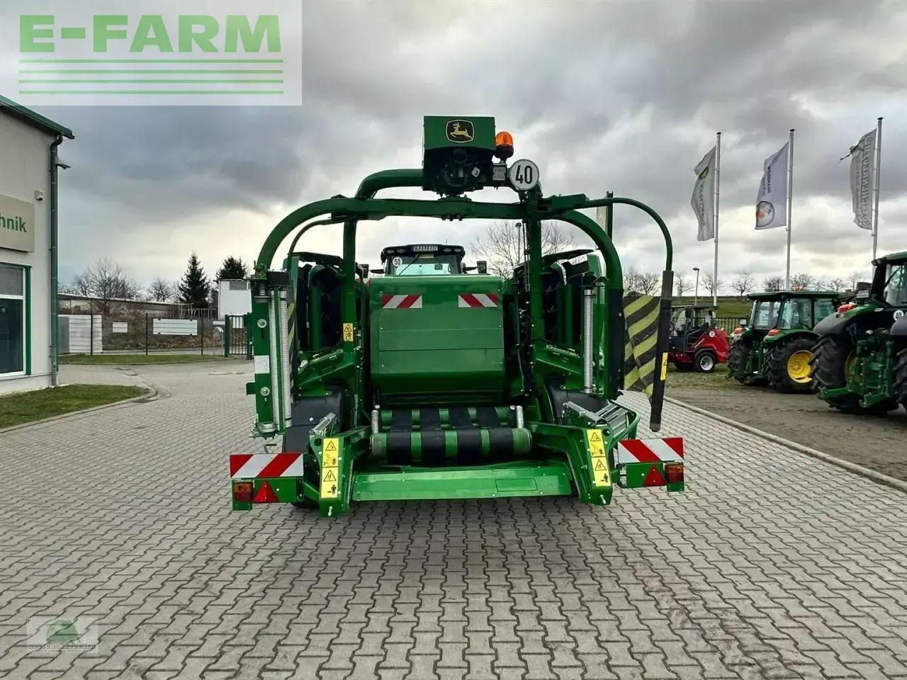 John Deere c441r - Enfardadeira de fardos quadrados: foto 3 John Deere c441r - Enfardadeira de fardos quadrados: foto 3