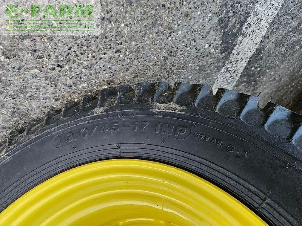 Enfardadeira de fardos quadrados John Deere f441 m: foto 17