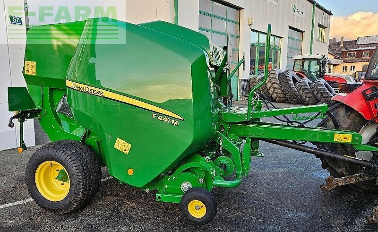 Enfardadeira de fardos quadrados John Deere f441 m: foto 10