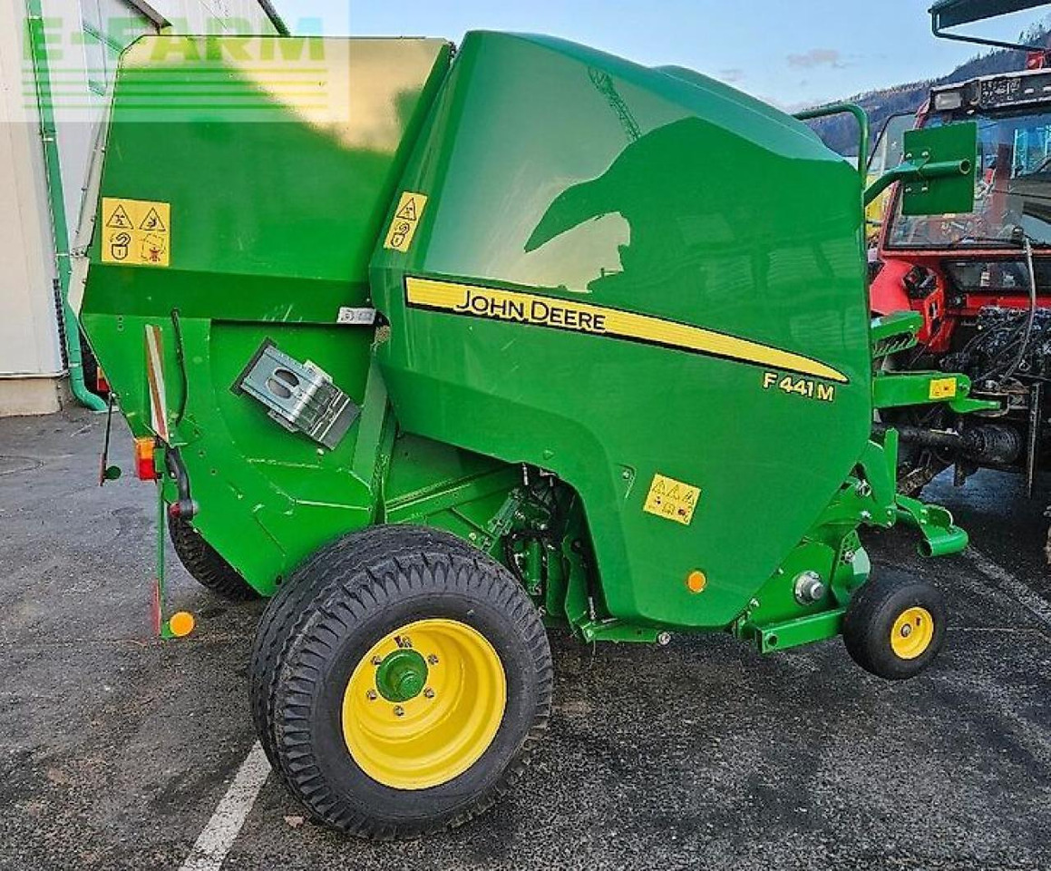 Enfardadeira de fardos quadrados John Deere f441 m: foto 9