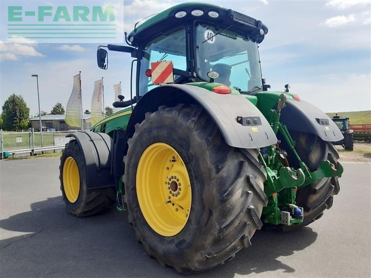 John Deere gebr. traktor john deere 8345r - Trator: foto 3 John Deere gebr. traktor john deere 8345r - Trator: foto 3