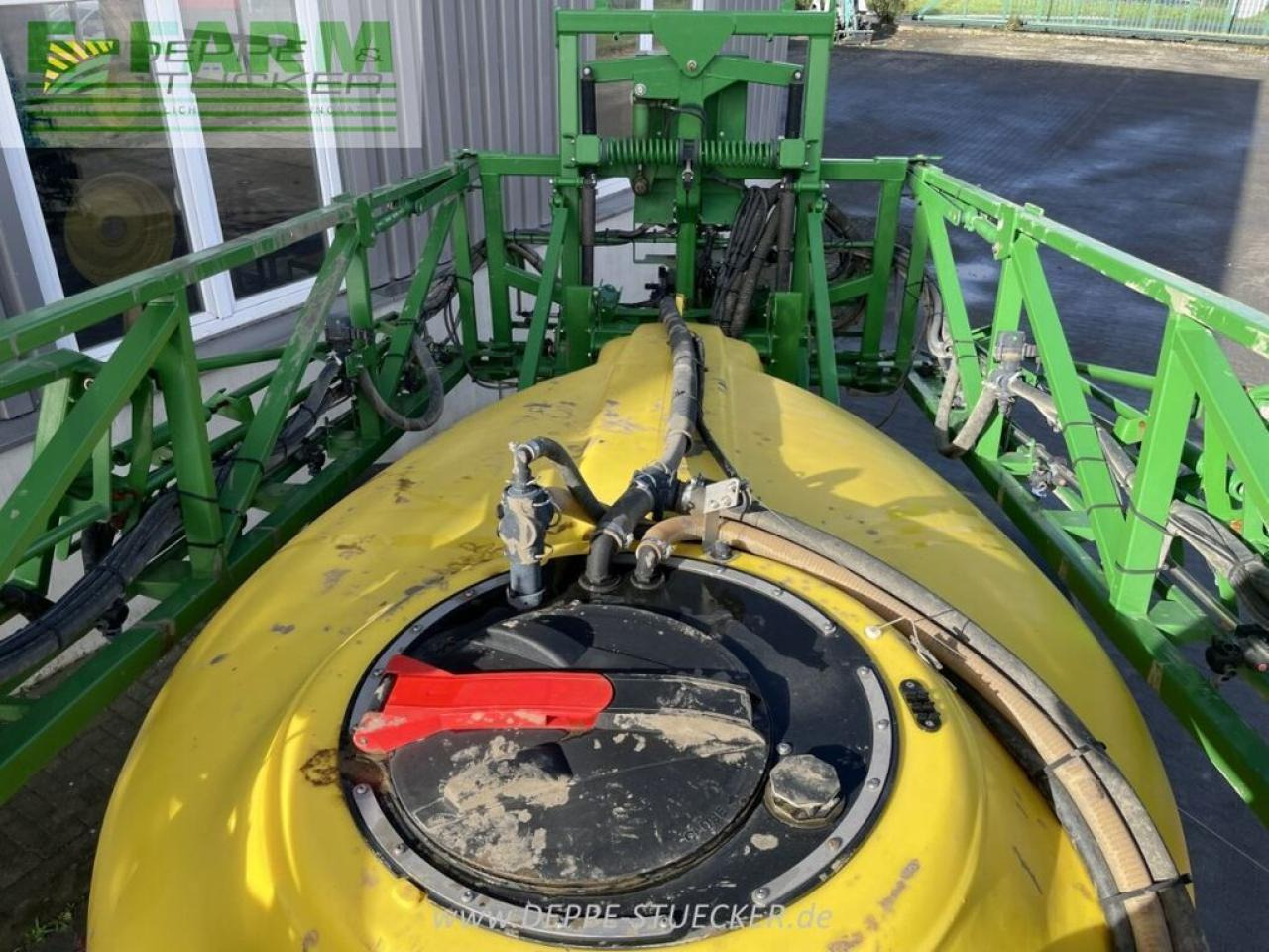 John Deere m740i (mj14) - Pulverizador de arrastar: foto 3 John Deere m740i (mj14) - Pulverizador de arrastar: foto 3