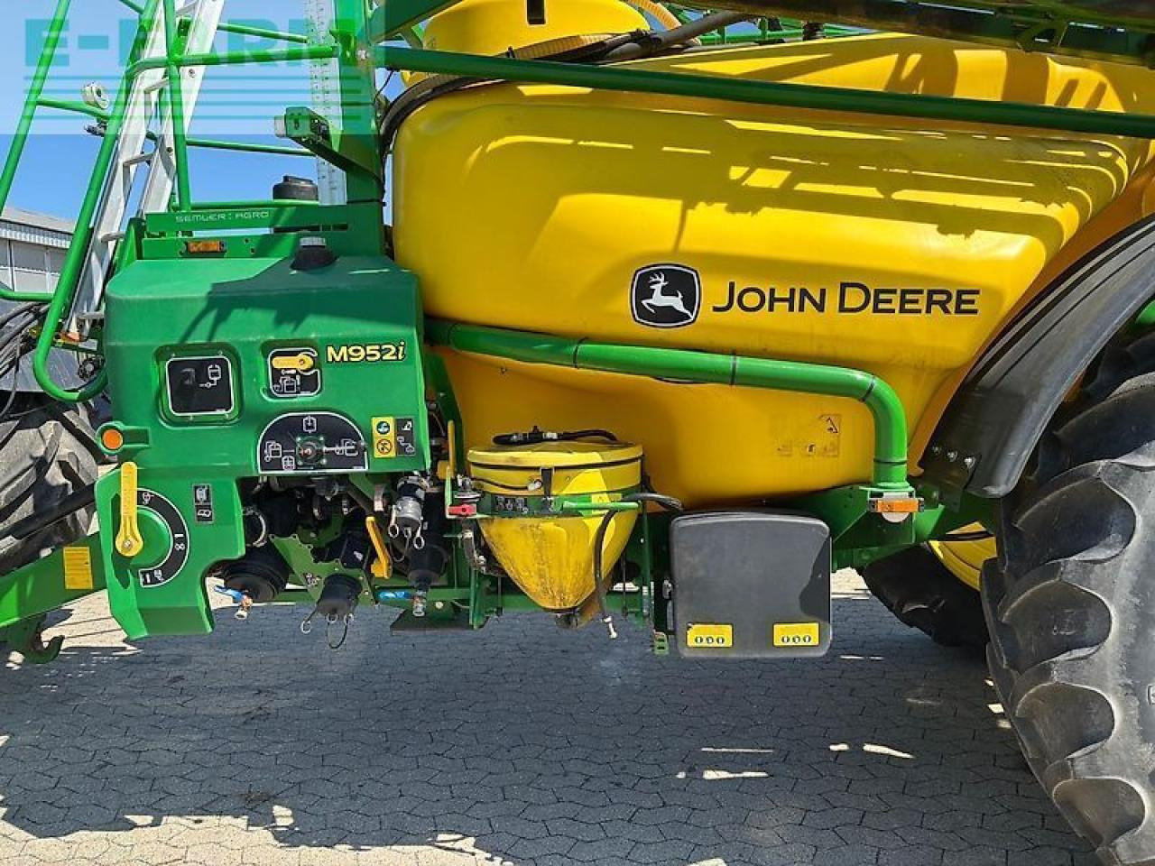 Pulverizador de arrastar John Deere m952i: foto 12 Pulverizador de arrastar John Deere m952i: foto 12