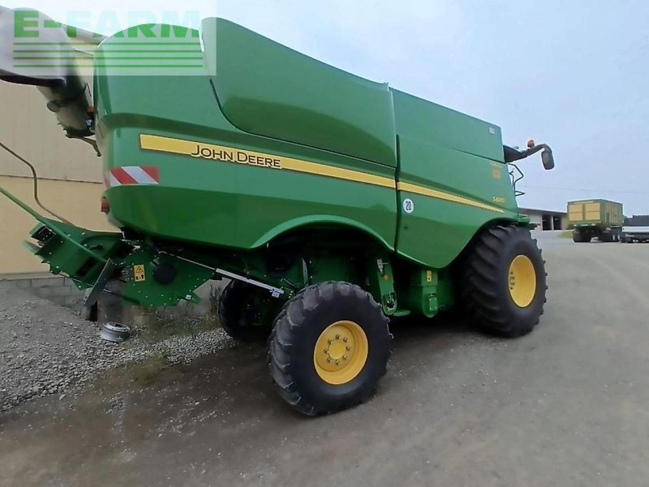 John Deere s680 hm mit geringhoff 630 variostar - Ceifeira debulhadora: foto 4 John Deere s680 hm mit geringhoff 630 variostar - Ceifeira debulhadora: foto 4