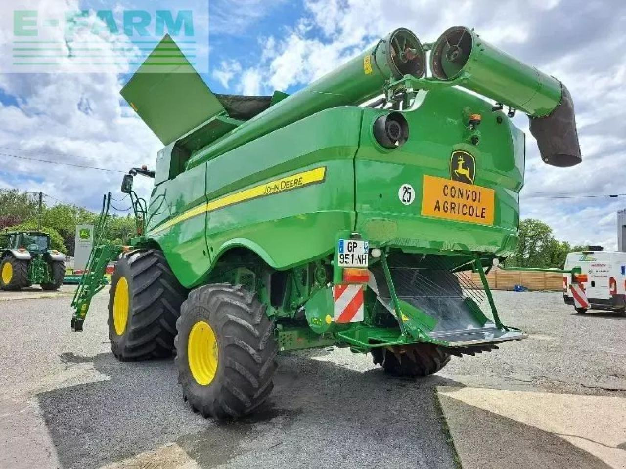 John Deere s770 - Ceifeira debulhadora: foto 4 John Deere s770 - Ceifeira debulhadora: foto 4